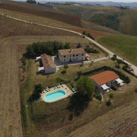 Гостевой дом Rustico Del Bozzo Castelleone di Suasa Экстерьер фото
