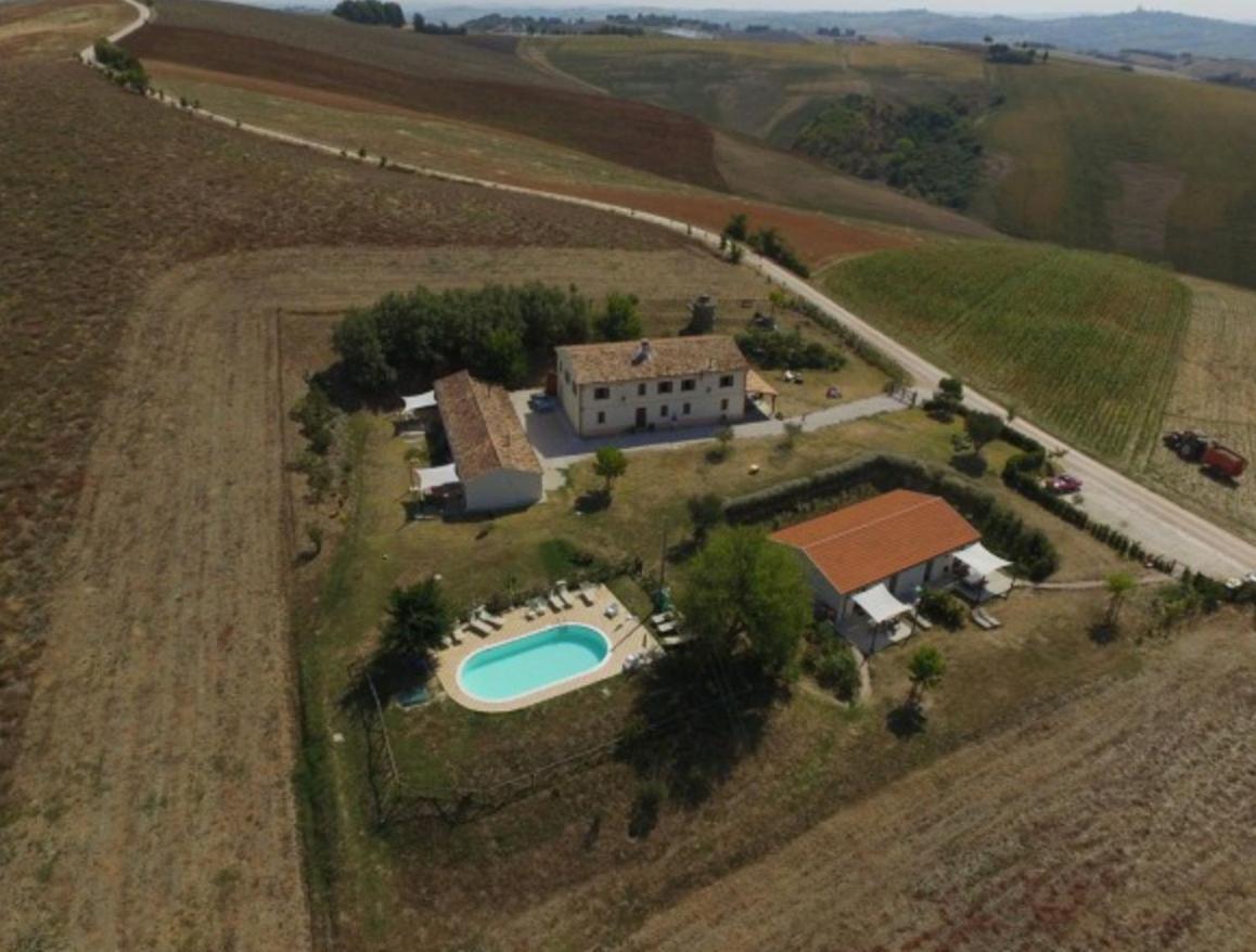 Гостевой дом Rustico Del Bozzo Castelleone di Suasa Экстерьер фото