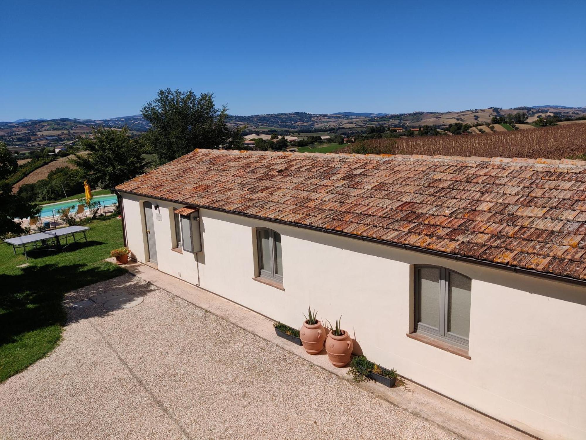 Гостевой дом Rustico Del Bozzo Castelleone di Suasa Экстерьер фото